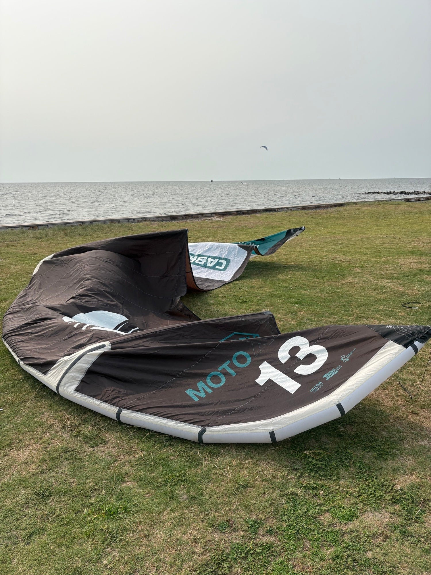 13M Cabrinha MotoXL 04 Kiteboarding Kite - Used