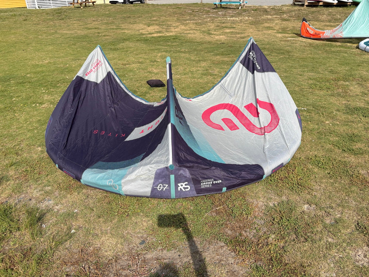 7M Eleveight RS V8 Kiteboarding Kite - Used